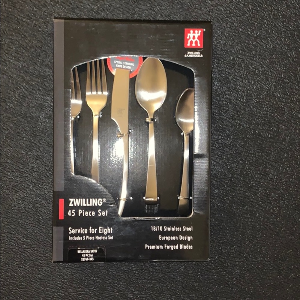 Zwilling 45 piece silverware set NWT.